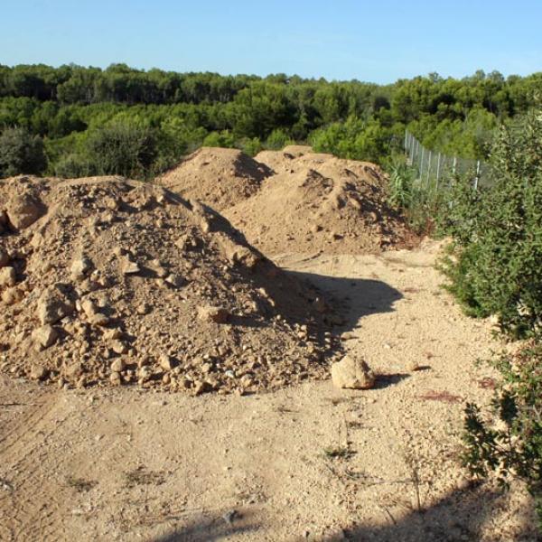 Contribució del terreny de la Comella